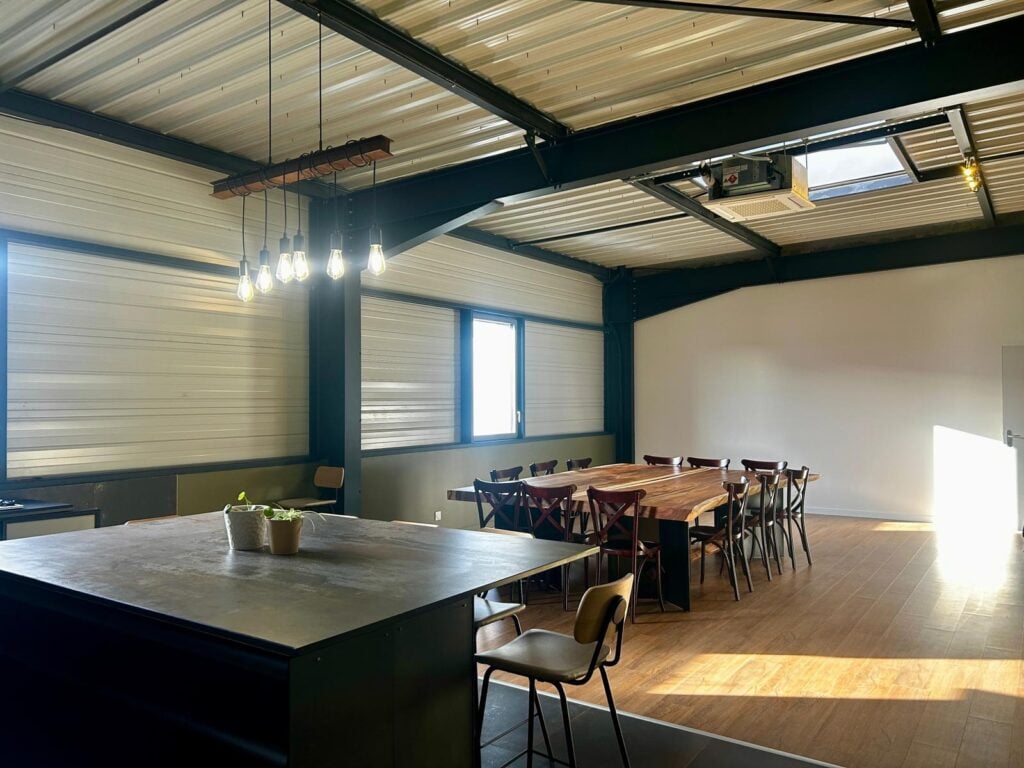 WhatsApp Image 2025-09-26 at 16.08.00